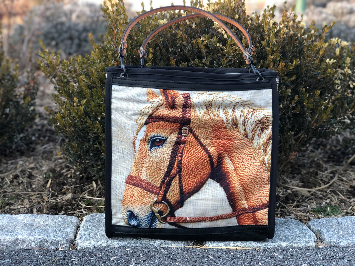 Large tote
